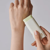 Matte Sun Stick : Mugwort + Camelia SPF 50+ PA++++